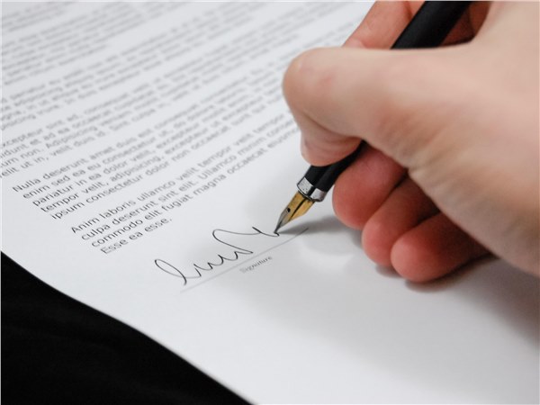 因法律法規發生變化，導致已簽訂的合同無法繼續履行該怎么辦？